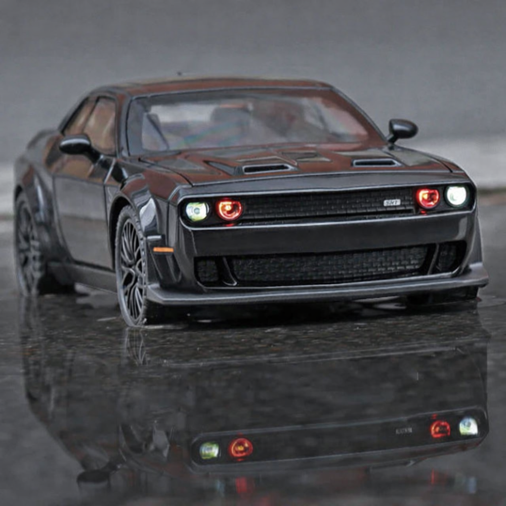 Miniatura Challenger Hellcat Redeye 1:32 em Metal com Som e Luz Maisto